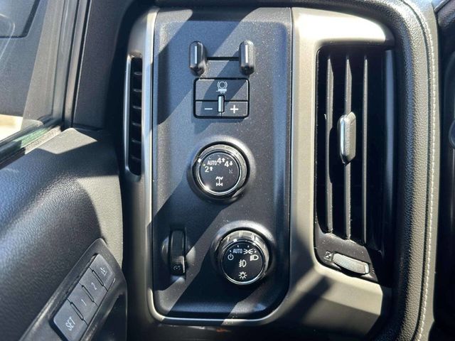 2017 Chevrolet Silverado 1500 High Country 4x4 4dr Crew Cab 5.8 ft. SB - 23010044 - 31