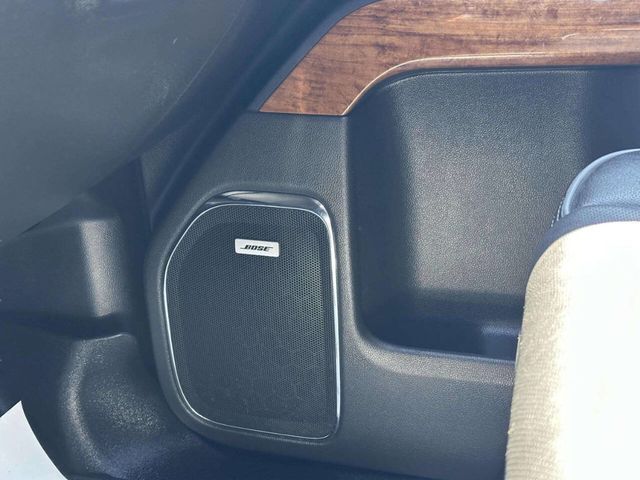 2017 Chevrolet Silverado 1500 High Country 4x4 4dr Crew Cab 5.8 ft. SB - 23010044 - 37