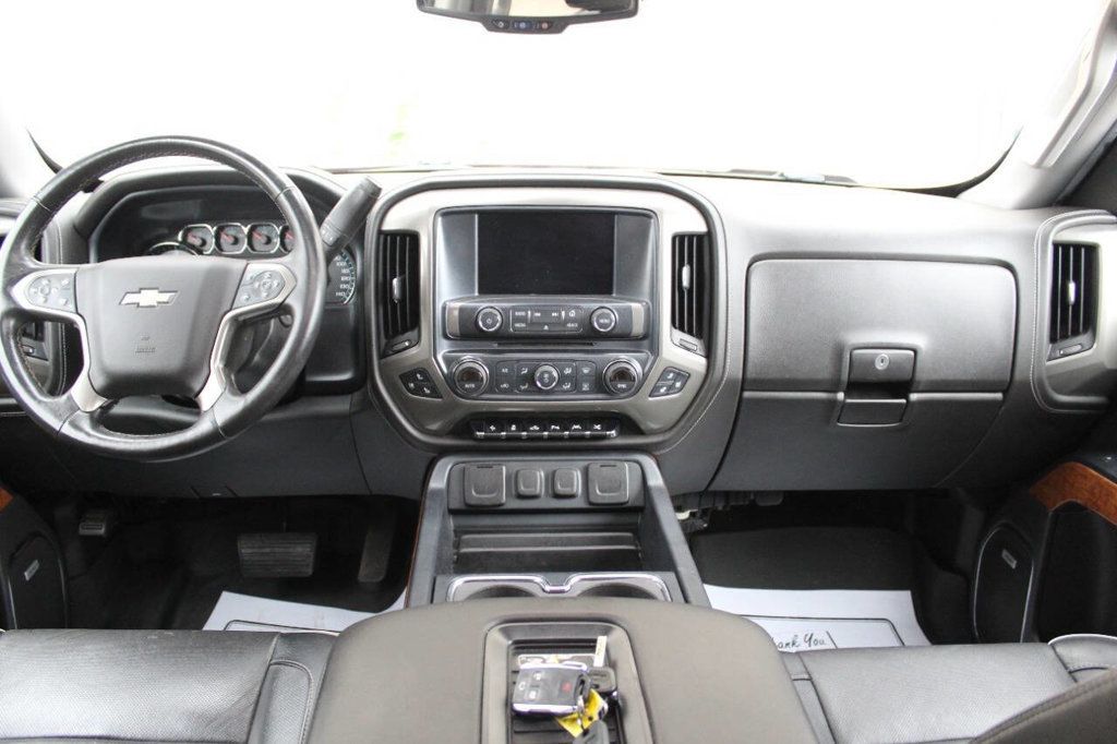 2017 Chevrolet Silverado 1500 High Country 4x4 4dr Crew Cab 6.5 ft. SB - 22893437 - 22