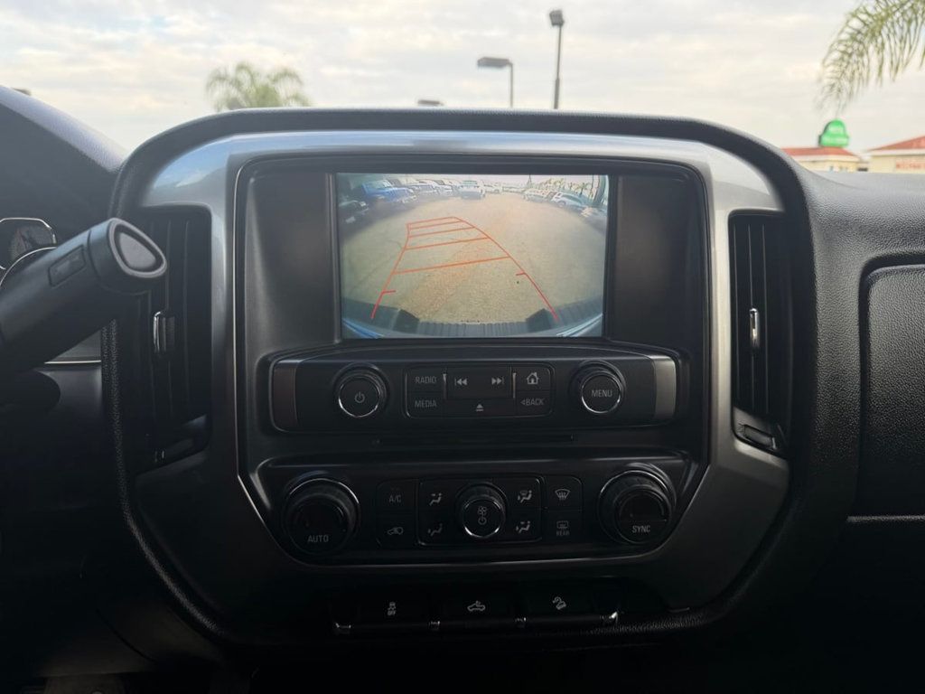 2017 Chevrolet Silverado 1500 LT - 22975982 - 18