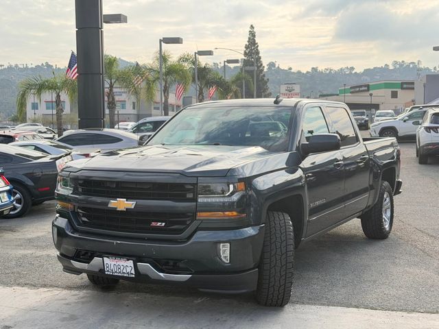 2017 Chevrolet Silverado 1500 LT - 22975982 - 4