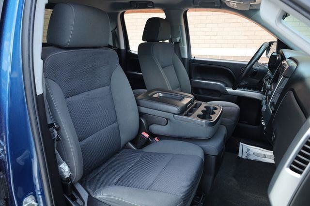 2017 Chevrolet Silverado 1500 LT - 23023780 - 24