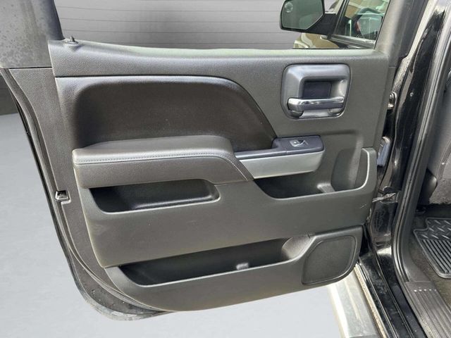 2017 Chevrolet Silverado 1500 LT 4x4 4dr Crew Cab 5.8 ft. SB - 22941944 - 12