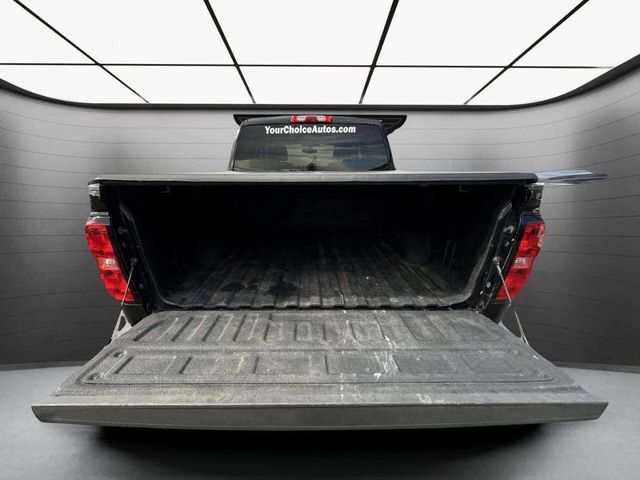 2017 Chevrolet Silverado 1500 LT 4x4 4dr Crew Cab 5.8 ft. SB - 22941944 - 16