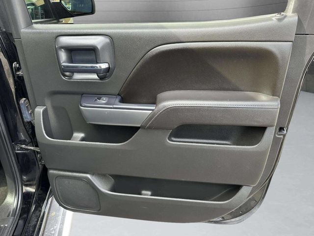 2017 Chevrolet Silverado 1500 LT 4x4 4dr Crew Cab 5.8 ft. SB - 22941944 - 17