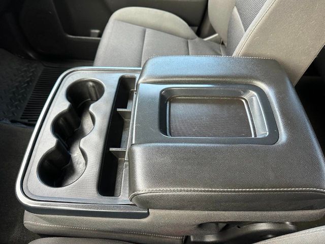 2017 Chevrolet Silverado 1500 LT 4x4 4dr Crew Cab 5.8 ft. SB - 22941944 - 42