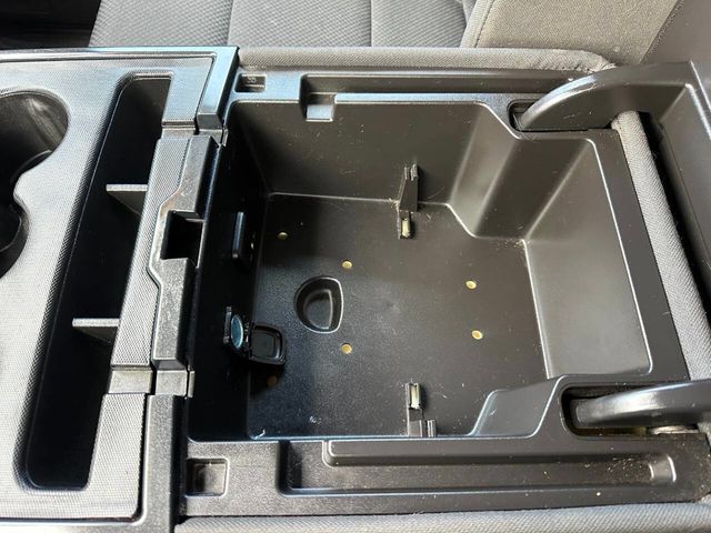 2017 Chevrolet Silverado 1500 LT 4x4 4dr Crew Cab 5.8 ft. SB - 22941944 - 43