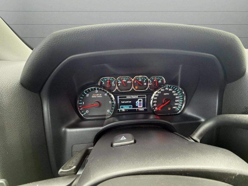 2017 Chevrolet Silverado 1500 LT 4x4 4dr Crew Cab 6.5 ft. SB - 22930520 - 24