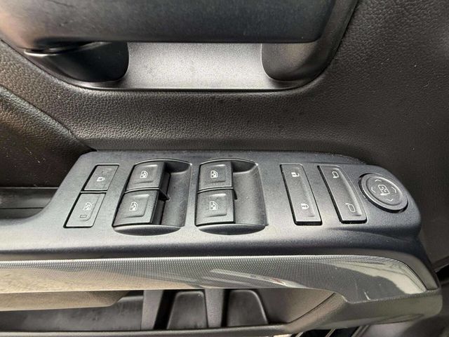 2017 Chevrolet Silverado 1500 LT 4x4 4dr Crew Cab 6.5 ft. SB - 22930520 - 27