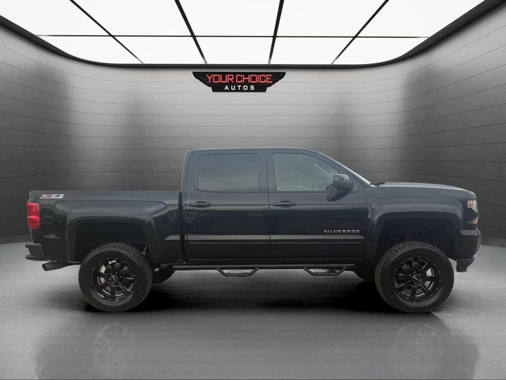2017 Chevrolet Silverado 1500 LT 4x4 4dr Crew Cab 6.5 ft. SB - 22930520 - 3