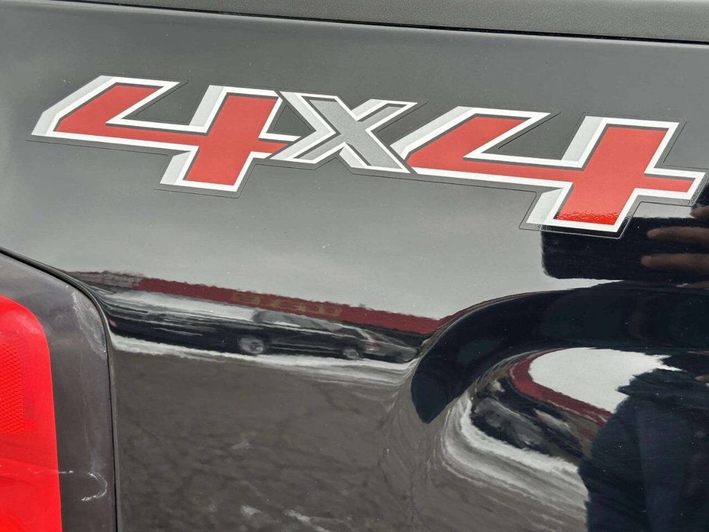 2017 Chevrolet Silverado 1500 LT 4x4 4dr Crew Cab 6.5 ft. SB - 22979994 - 16