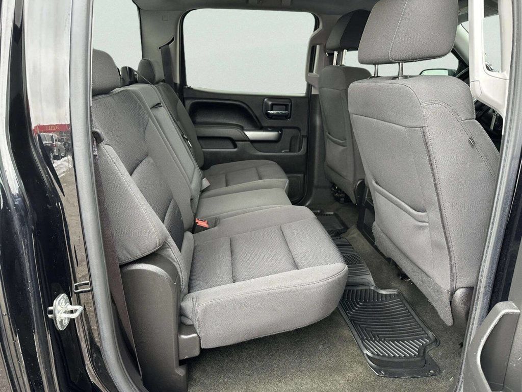 2017 Chevrolet Silverado 1500 LT 4x4 4dr Crew Cab 6.5 ft. SB - 22979994 - 17