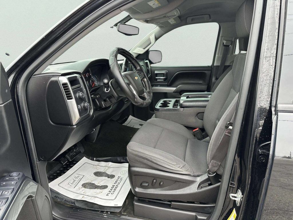 2017 Chevrolet Silverado 1500 LT 4x4 4dr Crew Cab 6.5 ft. SB - 22979994 - 8