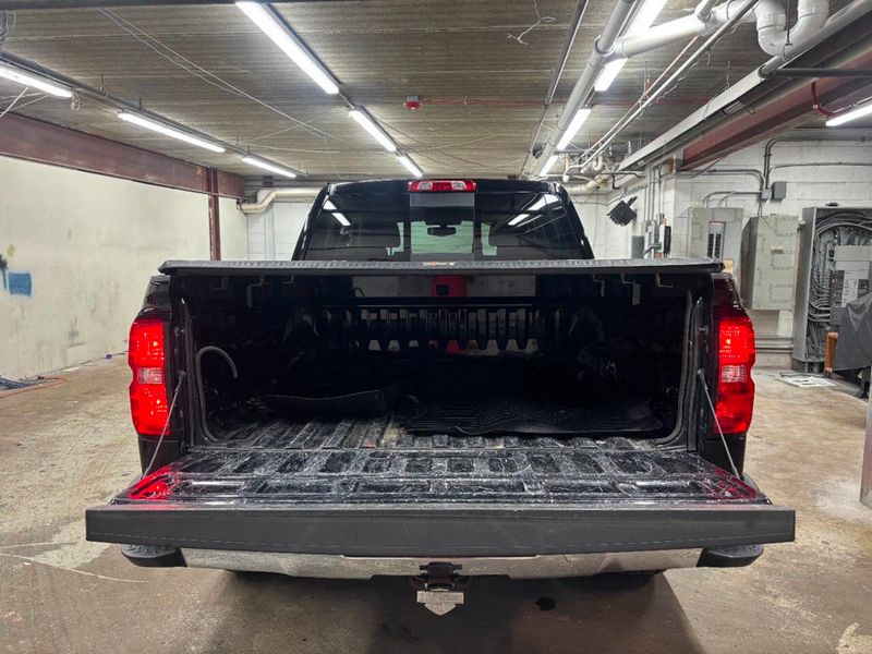 2017 Chevrolet Silverado 1500 LT 4x4 4dr Crew Cab 6.5 ft. SB - 23049980 - 4