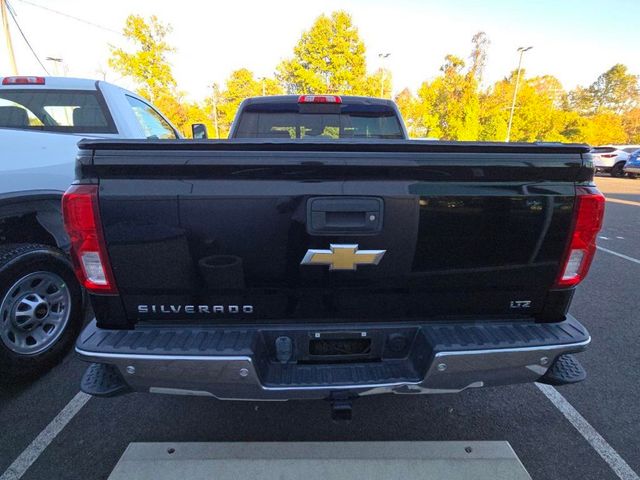 2017 Chevrolet Silverado 1500 LTZ - 22638760 - 4