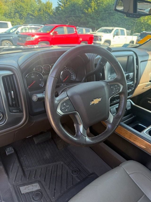 2017 Chevrolet Silverado 1500 LTZ - 23074123 - 11