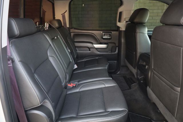 2017 Chevrolet Silverado 1500 LTZ - 23060188 - 19