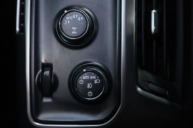2017 Chevrolet Silverado 1500 LTZ - 23060188 - 33