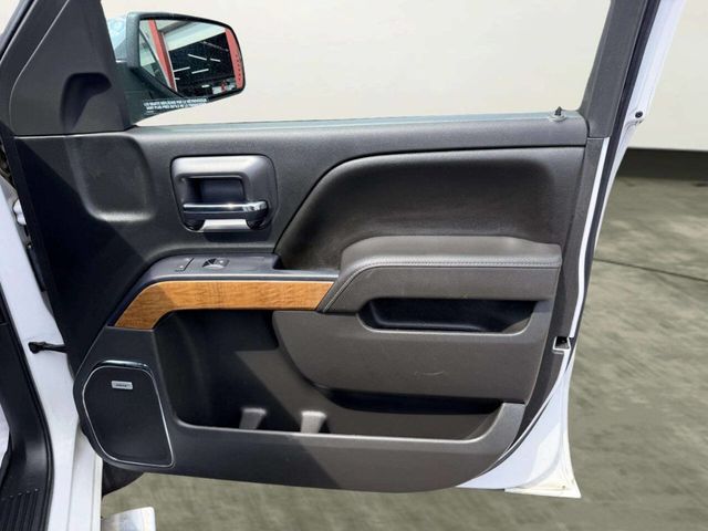 2017 Chevrolet Silverado 1500 LTZ 4x4 4dr Crew Cab 5.8 ft. SB - 23011244 - 26