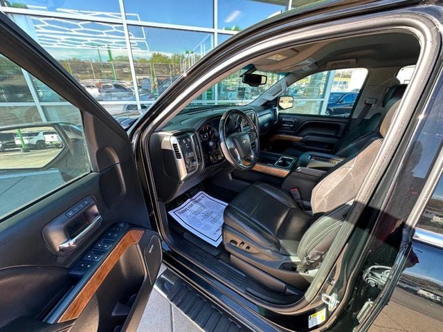 2017 Chevrolet Silverado 1500 LTZ 4x4 4dr Crew Cab 5.8 ft. SB - 22954981 - 9