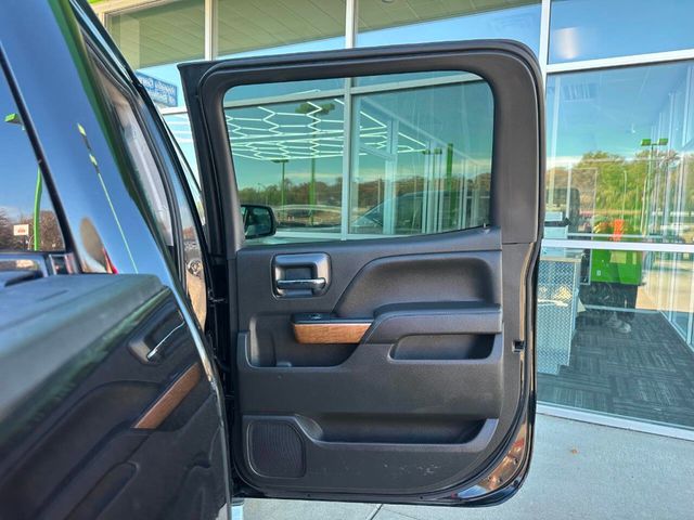 2017 Chevrolet Silverado 1500 LTZ 4x4 4dr Crew Cab 5.8 ft. SB - 22954981 - 15