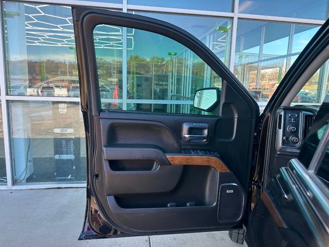 2017 Chevrolet Silverado 1500 LTZ 4x4 4dr Crew Cab 5.8 ft. SB - 22954981 - 16