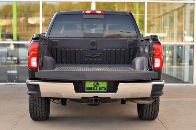 2017 Chevrolet Silverado 1500 LTZ 4x4 4dr Crew Cab 5.8 ft. SB - 22954981 - 6