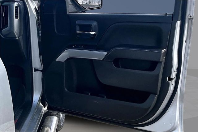 2017 Chevrolet Silverado 1500 LT Z71 - 22984824 - 16