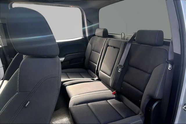 2017 Chevrolet Silverado 1500 LT Z71 - 22984824 - 17