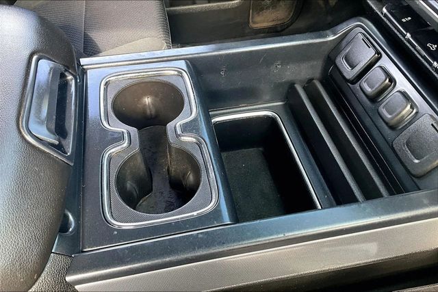 2017 Chevrolet Silverado 1500 LT Z71 - 22984824 - 29