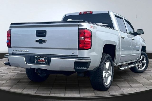2017 Chevrolet Silverado 1500 LT Z71 - 22984824 - 4