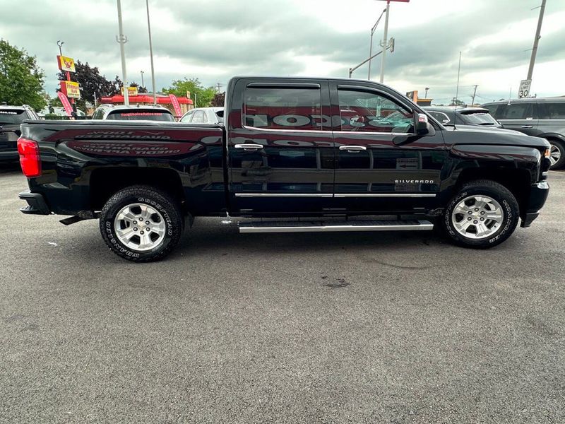 2017 Chevrolet Silverado 1500 LTZ Z71 4x4 4dr Crew Cab 5.8 ft. SB - 22887055 - 9