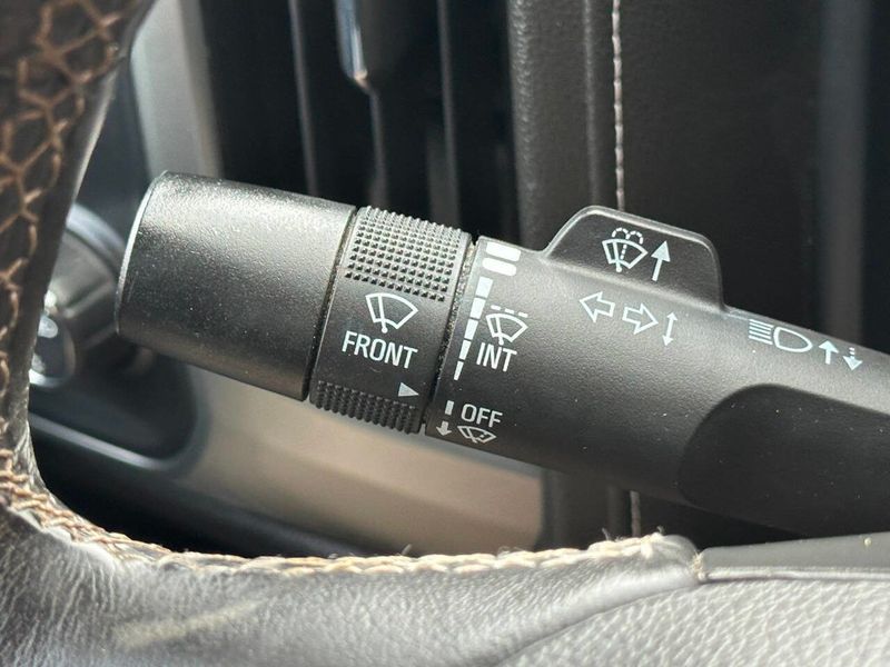 2017 Chevrolet Silverado 1500 LTZ Z71 4x4 4dr Crew Cab 5.8 ft. SB - 22887055 - 34