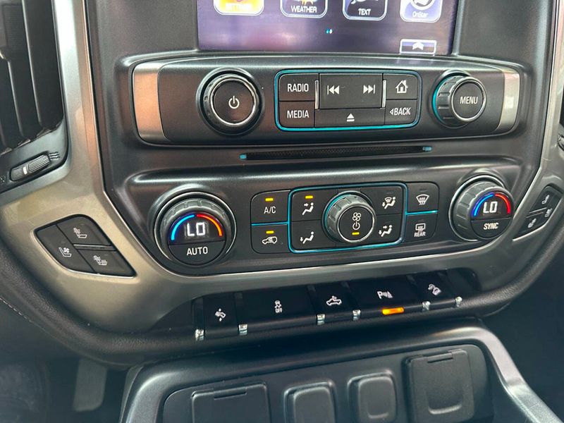 2017 Chevrolet Silverado 1500 LTZ Z71 4x4 4dr Crew Cab 5.8 ft. SB - 22887055 - 41