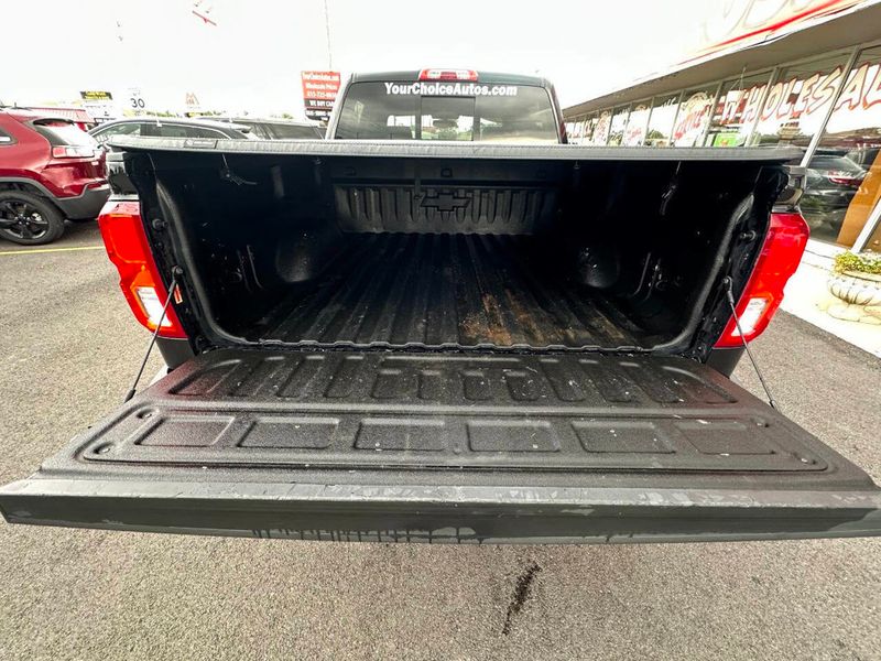 2017 Chevrolet Silverado 1500 LTZ Z71 4x4 4dr Crew Cab 5.8 ft. SB - 22887055 - 7