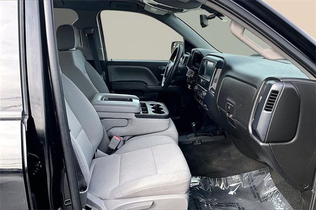 2017 Chevrolet Silverado 1500 WT - 22984537 - 13