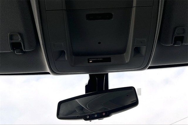 2017 Chevrolet Silverado 1500 WT - 22984537 - 28