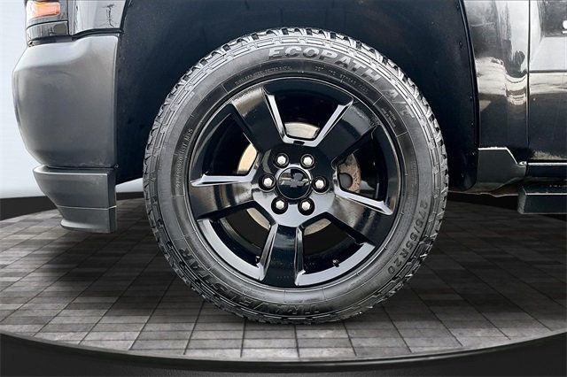 2017 Chevrolet Silverado 1500 WT - 22984537 - 33