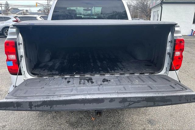 2017 Chevrolet Silverado 1500 Z71 LT Pickup 4D 5 3/4 ft - 22984824 - 33