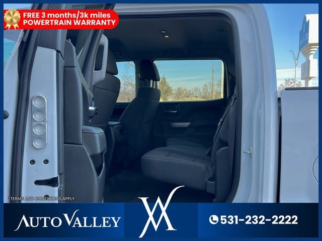 2017 Chevrolet Silverado 1500 Crew Cab Z71 LT Pickup 4D 5 3/4 ft - 22975718 - 20