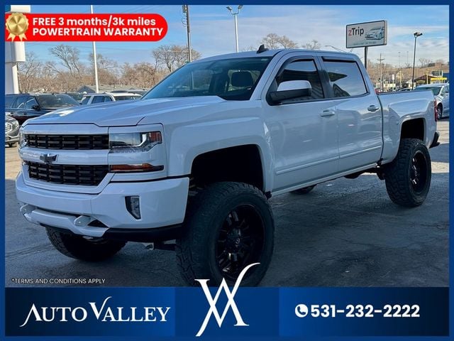 2017 Chevrolet Silverado 1500 Crew Cab Z71 LT Pickup 4D 5 3/4 ft - 22975718 - 2