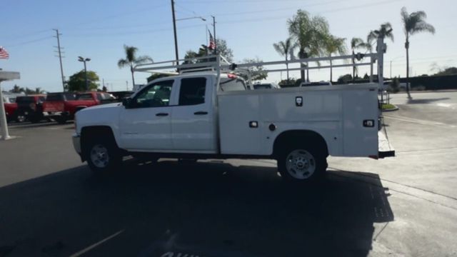 2017 Chevrolet Silverado 2500 HD Double Cab 2500HD ACCESS CAB 4X4 UTILITY 1OWNER CLEAN - 22488751 - 5