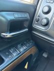 2017 Chevrolet Silverado 2500HD 4WD Crew Cab 153.7" LTZ - 22366598 - 27