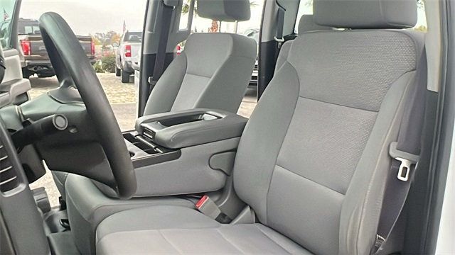 2017 Chevrolet Silverado 2500HD 4WD Double Cab 144.2" Work Truck - 22941875 - 19