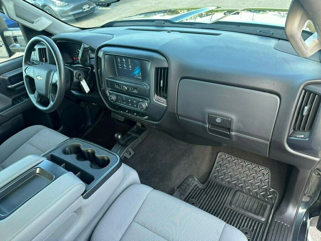 2017 Chevrolet Silverado 2500HD 4WD Double Cab 144.2" Work Truck - 22409385 - 8
