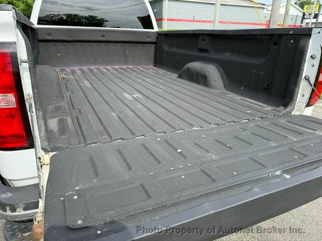 2017 Chevrolet Silverado 2500HD 4WD Reg Cab 133.6" Work Truck - 23047123 - 9