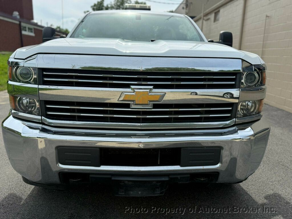 2017 Chevrolet Silverado 2500HD 4WD Reg Cab 133.6" Work Truck - 23047123 | Video 2
