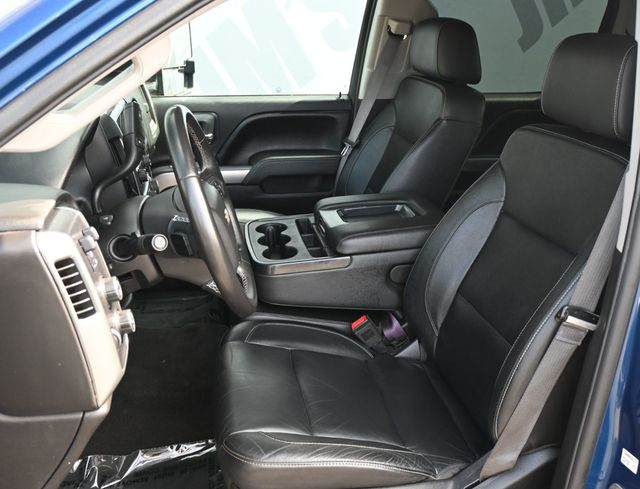 2017 Chevrolet Silverado 2500HD 4x4 Crew Cab LT - 23045161 - 12