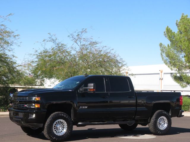 2017 Chevrolet Silverado 2500HD A CLEAN 2500 DURAMAX DIESEL AZ TRUCK 4X4 CREWCAB LEATHER Z71 - 22945456 - 0