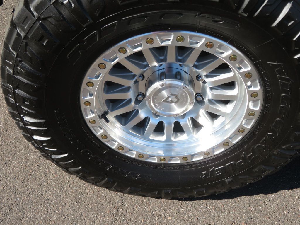 2017 Chevrolet Silverado 2500HD A CLEAN 2500 DURAMAX DIESEL AZ TRUCK 4X4 CREWCAB LEATHER Z71 - 22945456 - 16